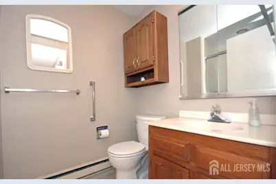 475 Rockport Way #A, Monroe Township, NJ 08831 - Photo 8