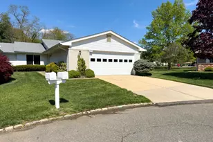 729B Ralston Plaza, Middlesex, NJ 08831 - Photo 4