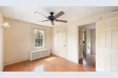 215 Fairfield Avenue, Middlesex, NJ 08846 - Photo 14