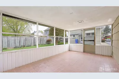 215 Fairfield Avenue, Middlesex, NJ 08846 - Photo 18