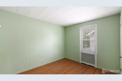 215 Fairfield Avenue, Middlesex, NJ 08846 - Photo 16
