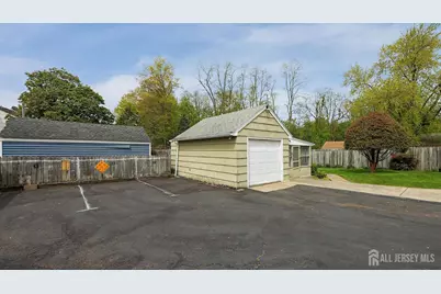 215 Fairfield Avenue, Middlesex, NJ 08846 - Photo 26