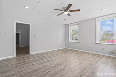 107 Macarthur Avenue #2, Sayreville, NJ 08872 - Photo 4