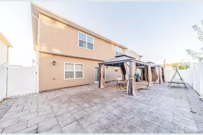 66 S Whittier Street, Carteret, NJ 07008 - Photo 2