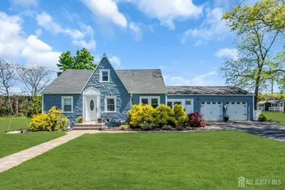 14 Madison Avenue, Old Bridge Township, NJ 08857 - Photo 2