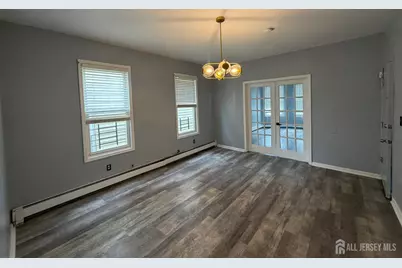 280 S 6th Street #2, Newark, NJ 07103 - Photo 2