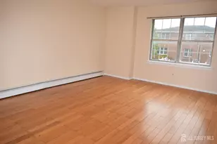 31 Larch St, Carteret, NJ 07008 - Photo 10