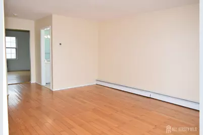 31 Larch Street, Carteret, NJ 07008 - Photo 12