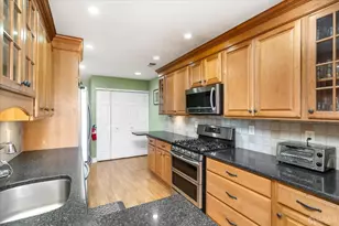 31D Chicopee Dr, Montgomery Township, NJ 08540 - Photo 8