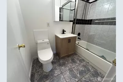 205 College Drive, Edison, NJ 08817 - Photo 8