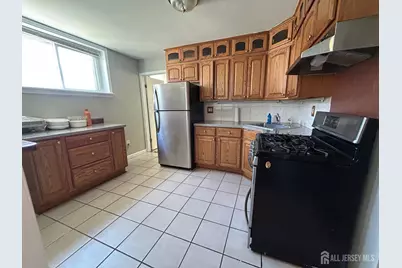205 College Drive, Edison, NJ 08817 - Photo 2
