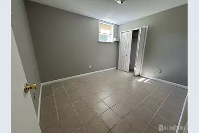 205 College Drive, Edison, NJ 08817 - Photo 4