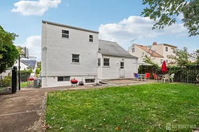 66 Brandywine Road, Fords, NJ 08863 - Photo 18