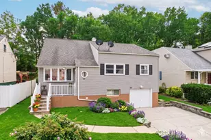 66 Brandywine Rd, Fords, NJ 08863 - Photo 1