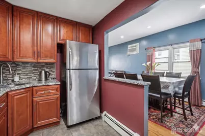 66 Brandywine Road, Fords, NJ 08863 - Photo 6