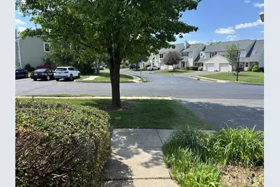 251 Hyde Park Road, Franklin Township, NJ 08873 - Photo 16