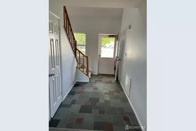 251 Hyde Park Road, Franklin Township, NJ 08873 - Photo 2