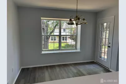 251 Hyde Park Road, Franklin Township, NJ 08873 - Photo 8