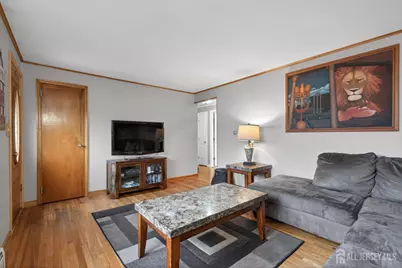63 Lyons Avenue, Woodbridge Township, NJ 07095 - Photo 4