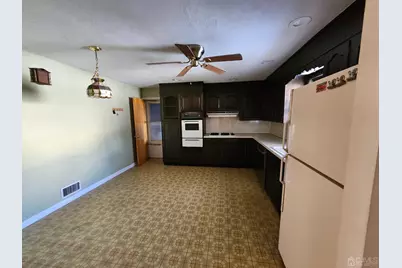 2105 Murray Avenue, South Plainfield, NJ 07080 - Photo 8