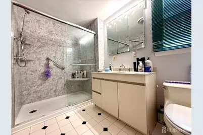 160 Lakeside Drive S, Piscataway Township, NJ 08854 - Photo 16