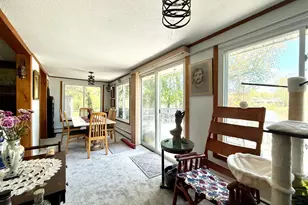 160 Lakeside Dr S, Piscataway Township, NJ 08854 - Photo 12