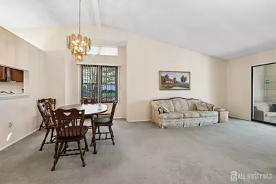 188 W Wycoff Way, East Brunswick Township, NJ 08816 - Photo 6