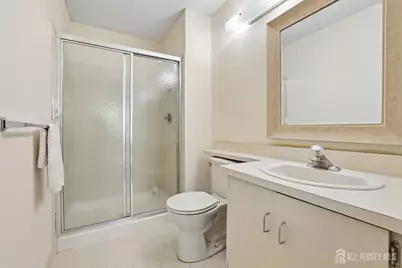 188 W Wycoff Way, East Brunswick Township, NJ 08816 - Photo 14