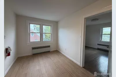 1020 Raritan Avenue, Highland Park, NJ 08904 - Photo 8