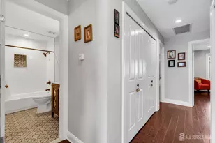 150 Maclura Plaza, Monroe Township, NJ 08831 - Photo 20