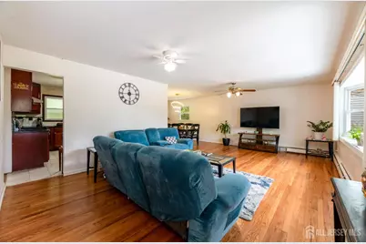 22 Foley Avenue, Edison, NJ 08820 - Photo 4