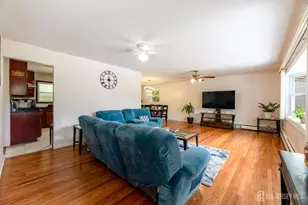 22 Foley Ave, Edison, NJ 08820 - Photo 4