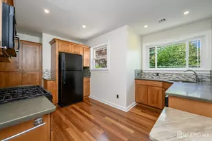 236 Delaware Ave, Union Township, NJ 07083 - Photo 6