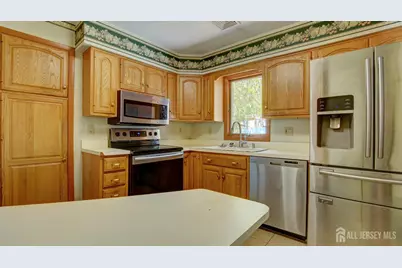2 Birchwood Road, Jamesburg, NJ 08831 - Photo 16