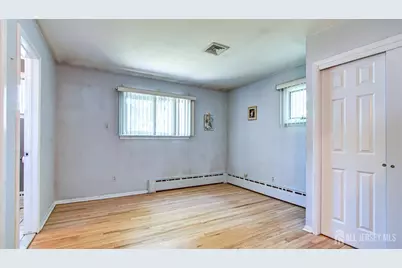 2 Birchwood Road, Jamesburg, NJ 08831 - Photo 20