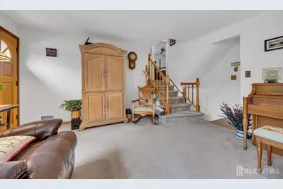 19 Shetland Road, East Brunswick Township, NJ 08816 - Photo 10