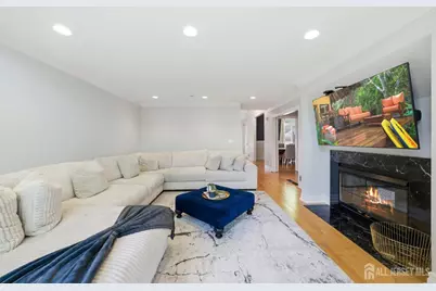 15 Kingsland Circle, South Brunswick Township, NJ 08852 - Photo 8