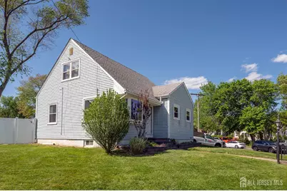 24 Old Stage Road, East Brunswick Township, NJ 08816 - Photo 4