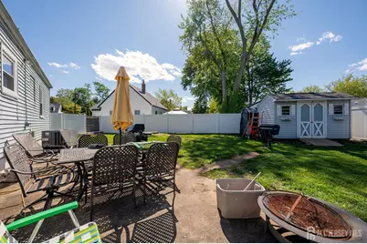 24 Old Stage Road, East Brunswick Township, NJ 08816 - Photo 18