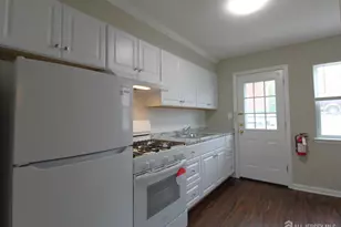 250 Penn Ave, Edison, NJ 08817 - Photo 4