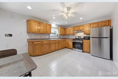 46 Warrenville Road, Middlesex, NJ 08846 - Photo 14