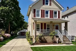 46 Warrenville Rd, Middlesex, NJ 08846 - Photo 2