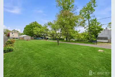 46 Warrenville Road, Middlesex, NJ 08846 - Photo 6