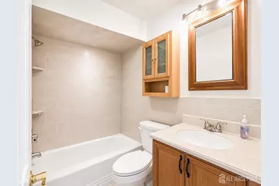 107 Madison Avenue, Dunellen, NJ 08812 - Photo 8