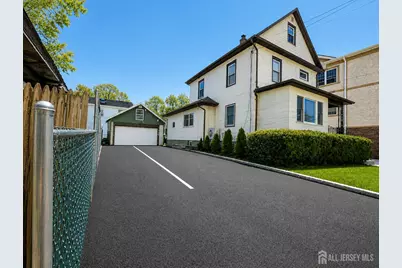107 Madison Avenue, Dunellen, NJ 08812 - Photo 2