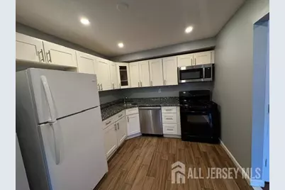 322 College Drive, Edison, NJ 08817 - Photo 2