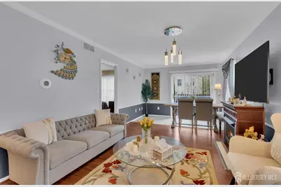 6 Ives Court, Monroe Township, NJ 08831 - Photo 4