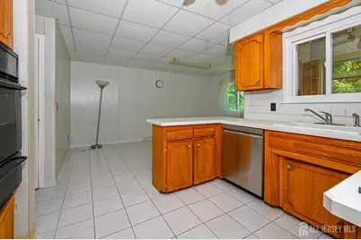 4 Donner Court, South Brunswick Township, NJ 08852 - Photo 8