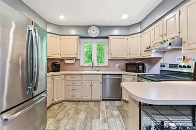 3764 Fleet Avenue, South Plainfield, NJ 07080 - Photo 8