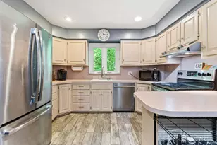 3764 Fleet Ave, South Plainfield, NJ 07080 - Photo 8
